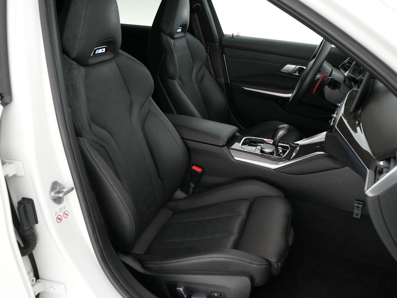 BMW M3 Touring xDrive Competition |incl BTW|Track Pack|M-Performance parts|Frozen White|Laser|21 inch Frozen Bronze velgen|eerste eigenaar|Nederlandse auto|keramische remmen|