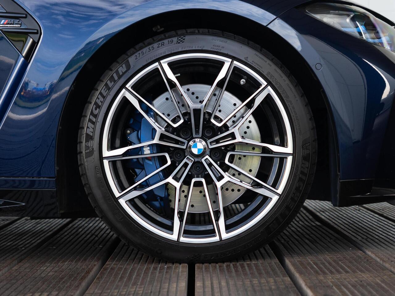 BMW M4 Cabrio Competition xDrive | M Drive Professional | Harman Kardon | Laserlight | Verwarmd Stuurwiel | Air Collar | Comfort Access | Stoelverwarming | Head-Up Display