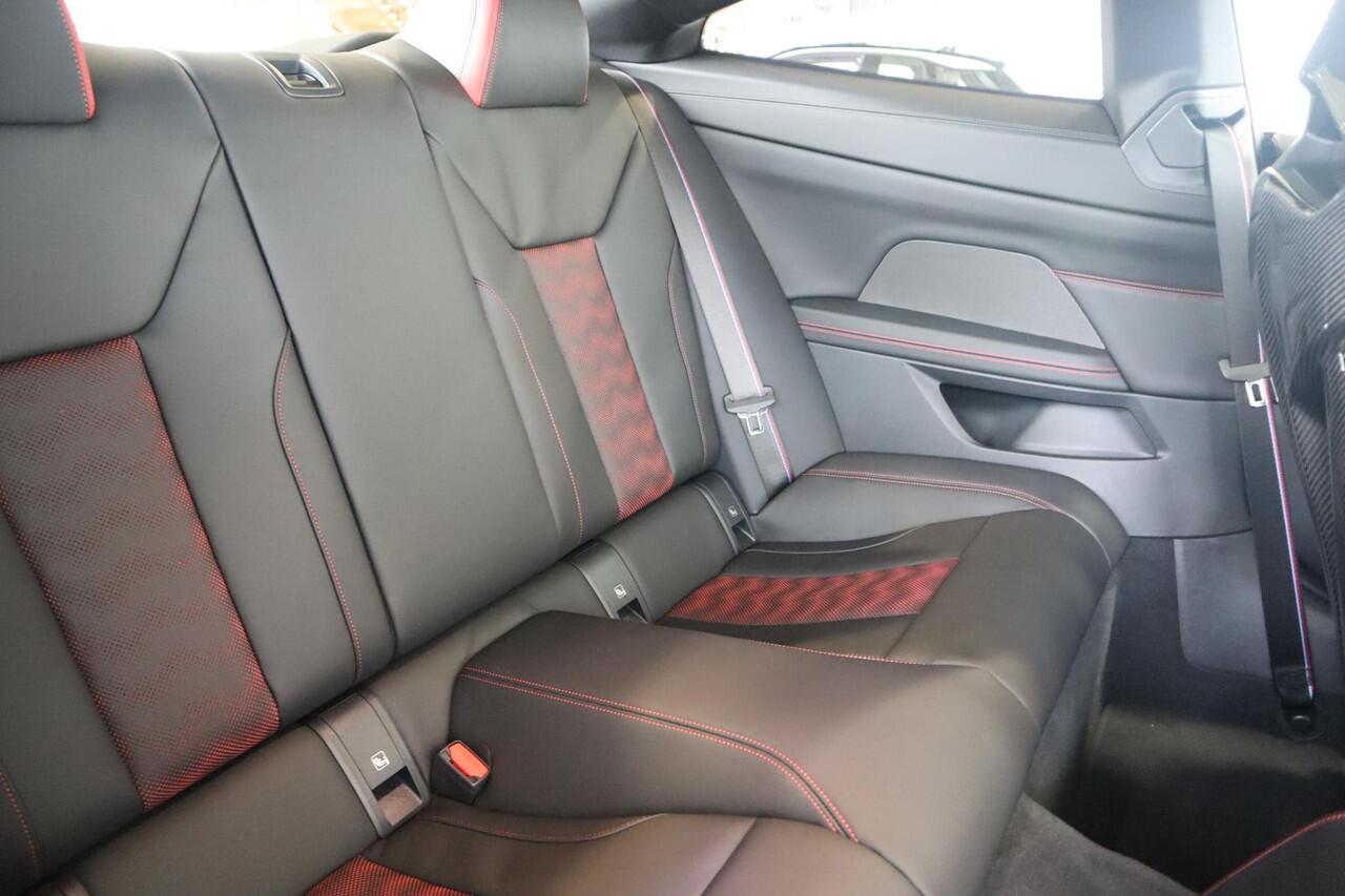 BMW M4 CS | M Adaptief onderstel | Elektr. verstelbare stoelen | M Carbon kuipstoelen | Harman Kardon | M Driver's Pack |