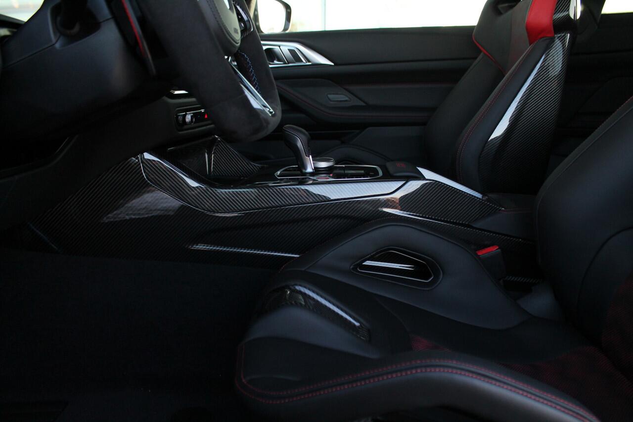 BMW M4 4 Serie Coupé CS High Executive Automaat / M Drive Professional / Adaptieve LED / M Carbon-keramische remmen / M Adaptief onderstel / Adaptieve LED / Comfort Access