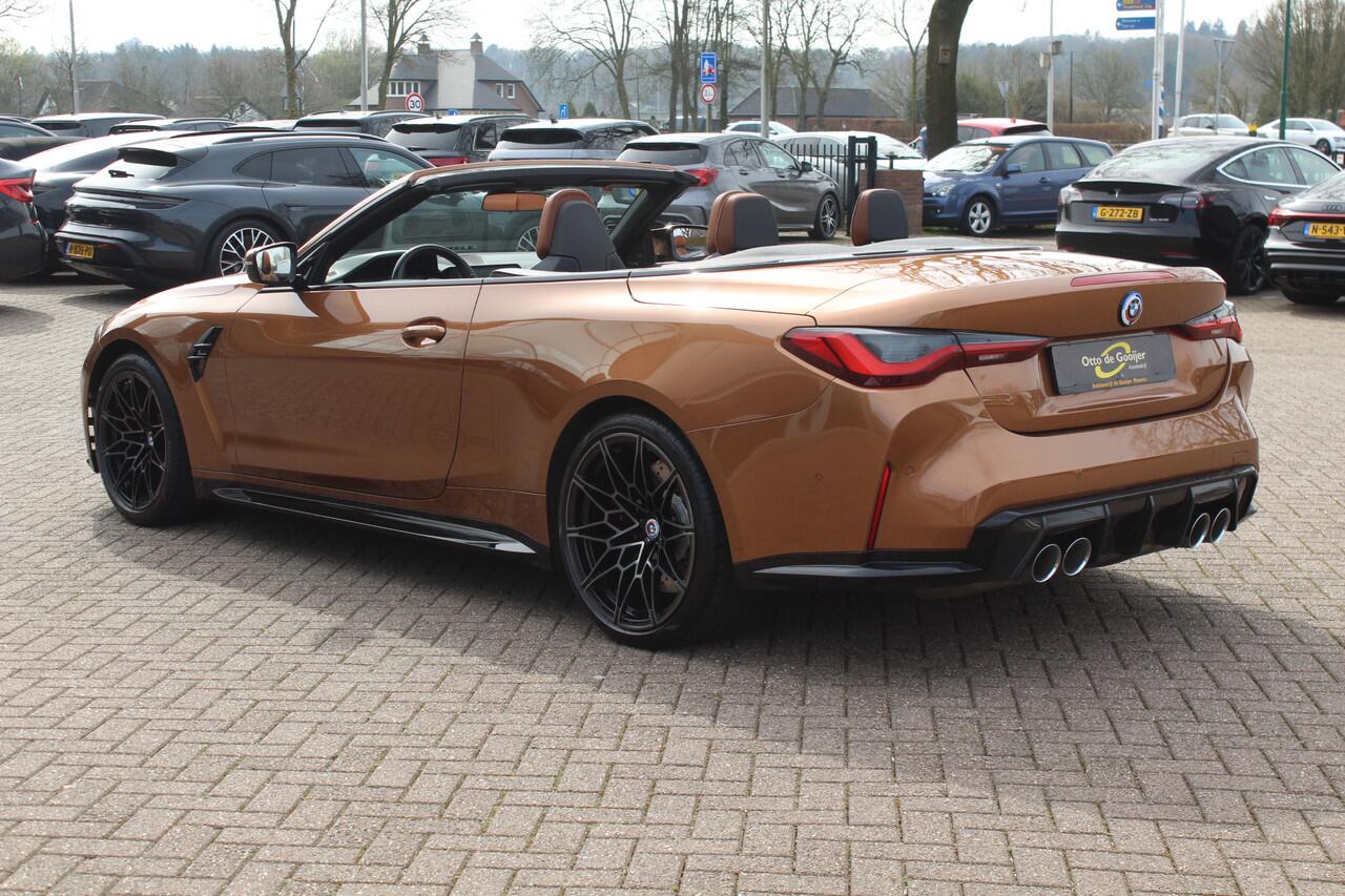 BMW M4 4-serie Cabrio xDrive Competition / Camera / Head-up / Carbon / Nekverwarming / H&K / Keyless / Stuurverwarming / ACC / DAB / Dodehoek / Windscherm