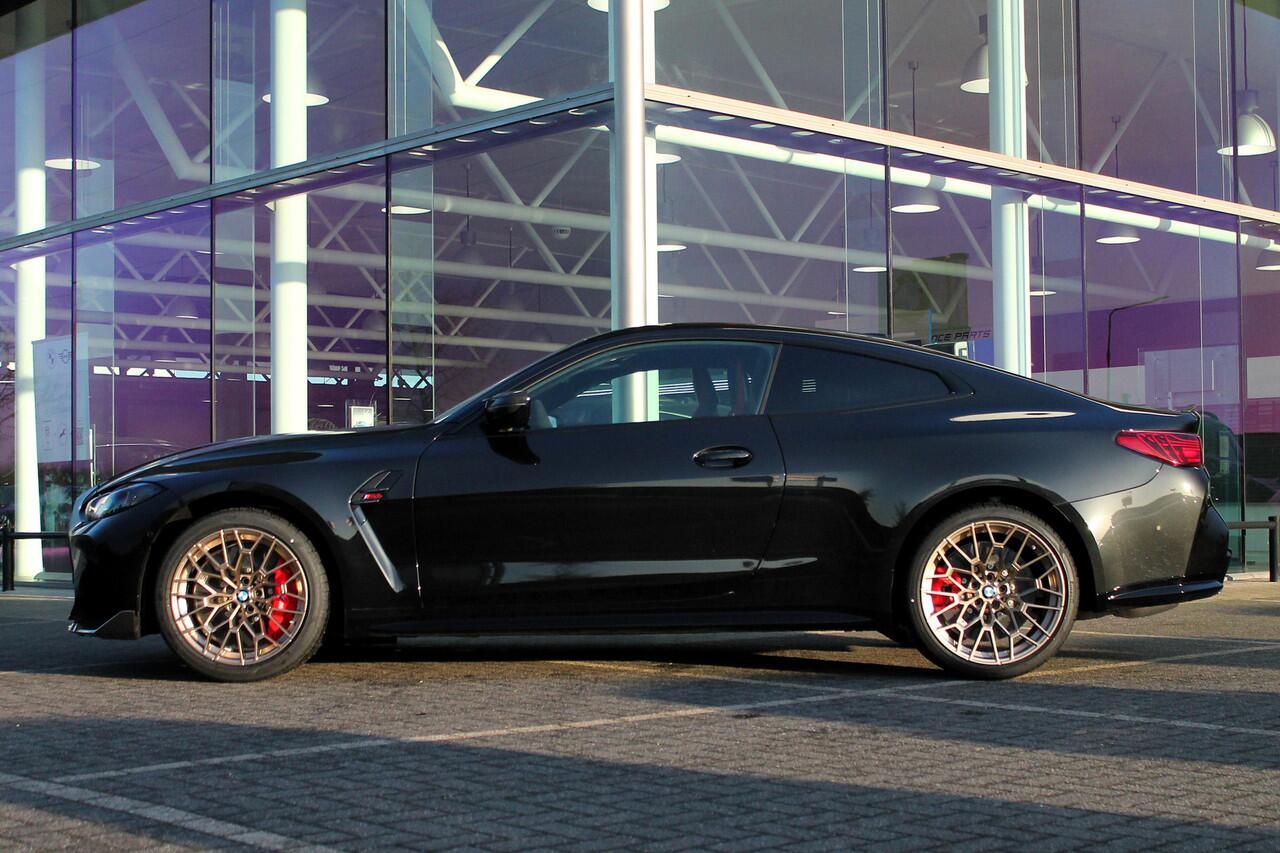 BMW M4 4 Serie Coupé CS High Executive Automaat / M Drive Professional / Adaptieve LED / M Carbon-keramische remmen / M Adaptief onderstel / Adaptieve LED / Comfort Access