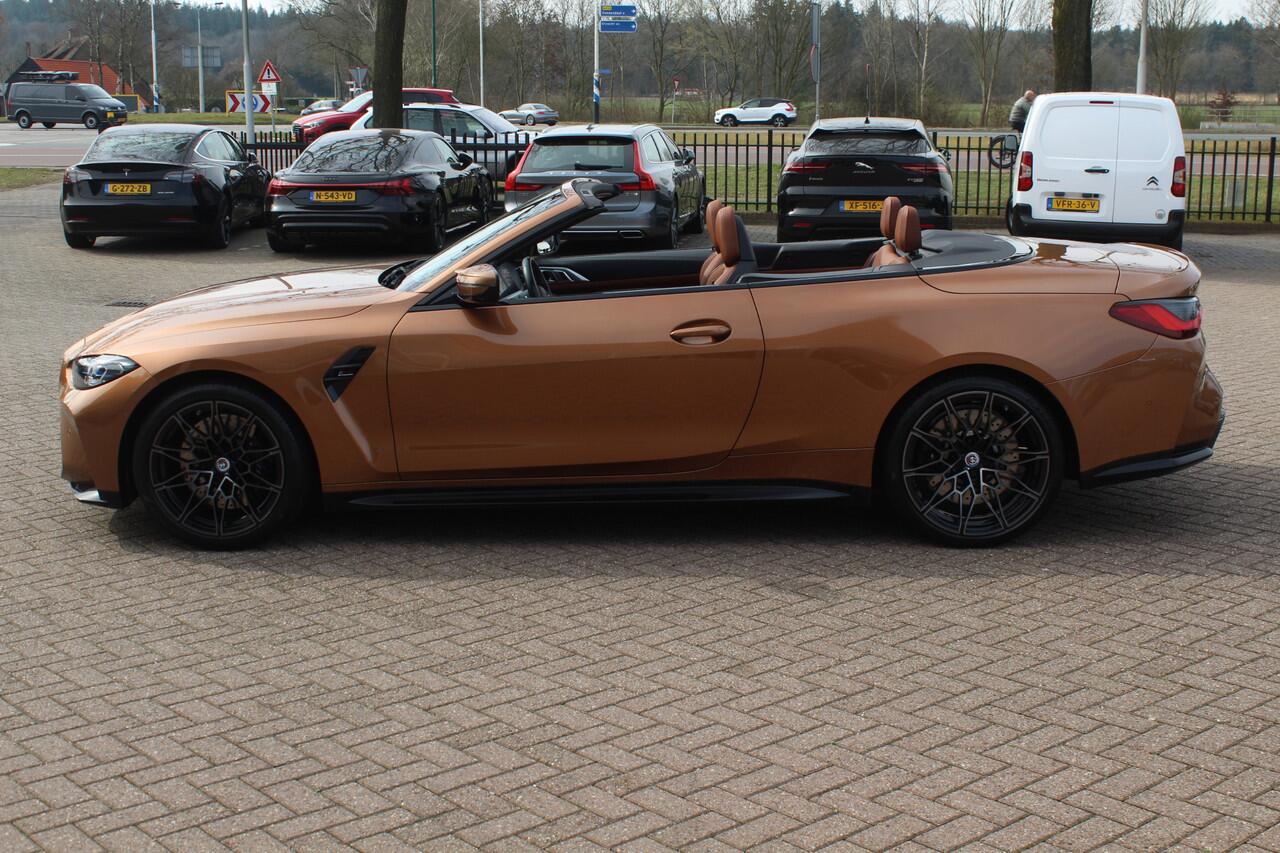 BMW M4 4-serie Cabrio xDrive Competition / Camera / Head-up / Carbon / Nekverwarming / H&K / Keyless / Stuurverwarming / ACC / DAB / Dodehoek / Windscherm