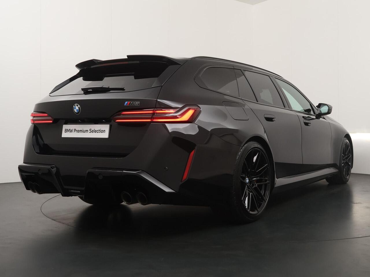 BMW M5 5-serie Touring Panoramadak / Driving Assistant Prof. / Stoelventilatie