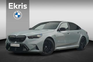 bmw-m5-sedan--glazen-panoramadak-