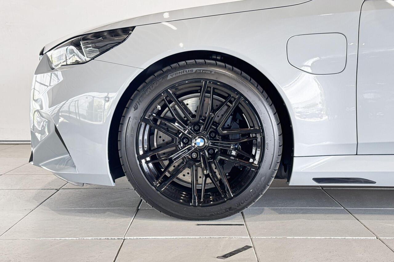 BMW M5 Touring M Drive Professional Aut. | Selections