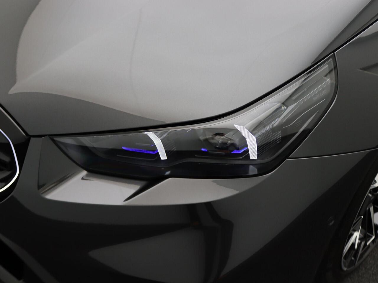 BMW M5 Touring | M Drive Professional | Panoramadak | M Carbon-keramische remmen | Bowers & Wilkins | Driving Assist Prof | Stoelventilatie | 21"