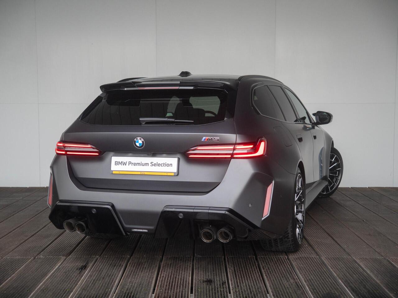 BMW M5 Touring | PPF | M Driver's Pack | M Drive Professional | Verwarmd Stuurwiel | Stoelventilatie | Bowers & Wilkins | Comfort Access | Panoramadak | Trekhaak
