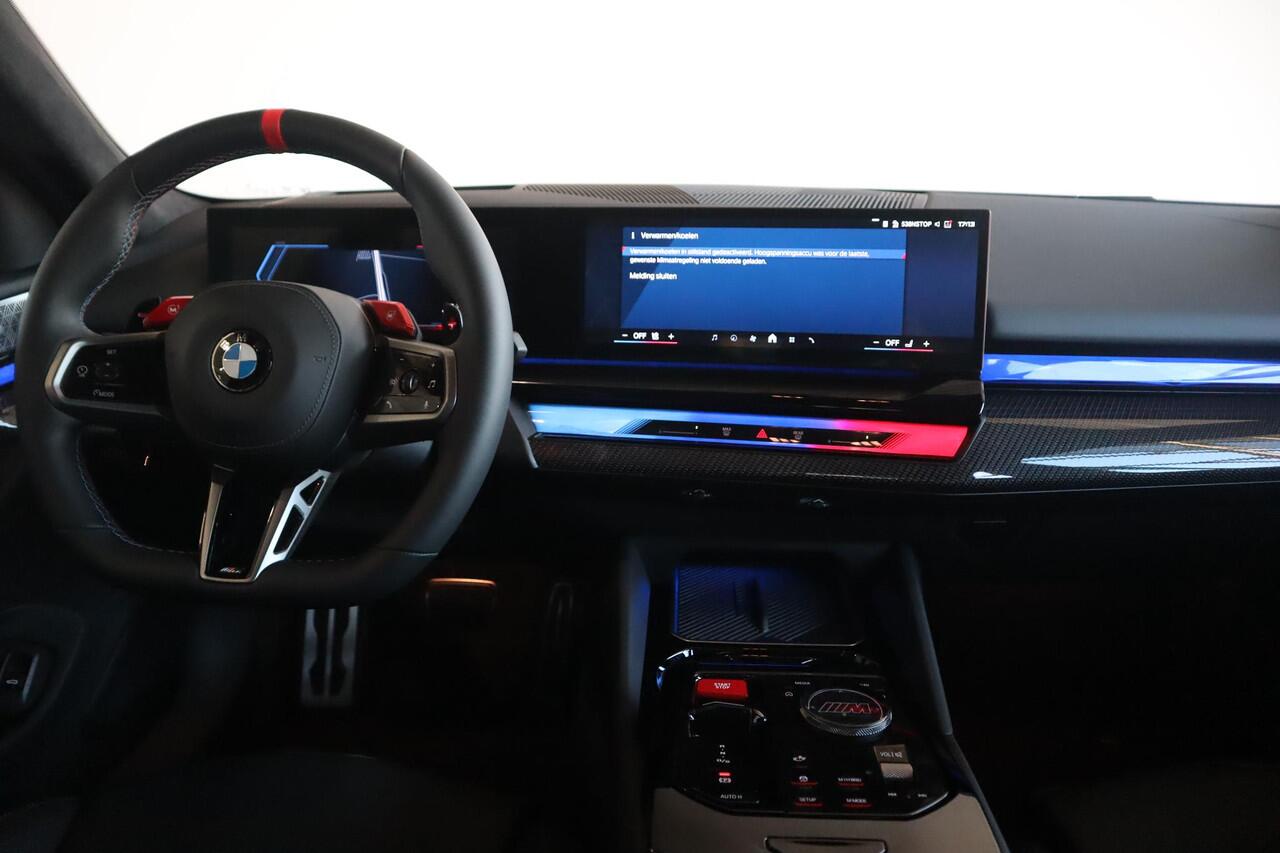 BMW M5 Sedan Direct leverbaar!! / Driving Assistant Professional | Comfort Pack | B&W | elek. trekhaak