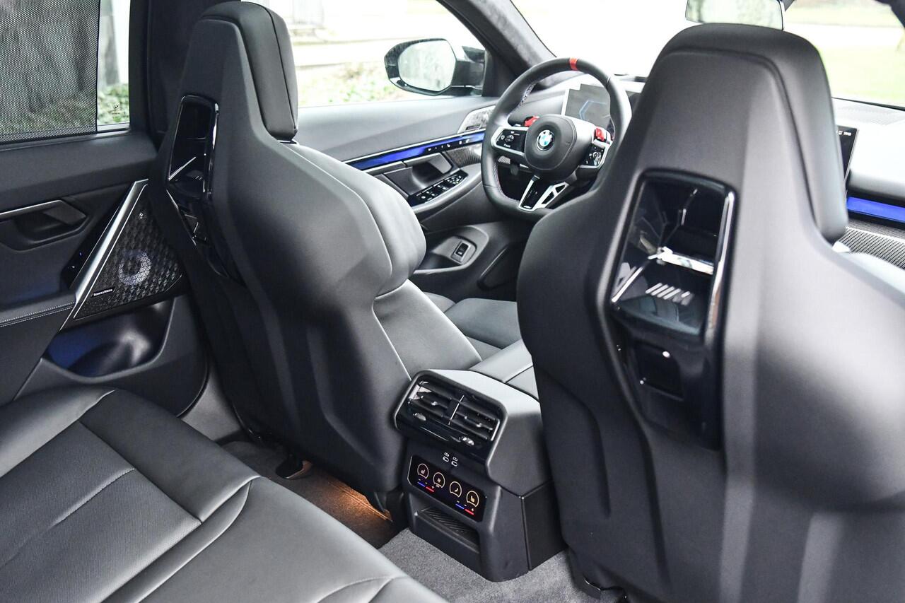 BMW M5 Touring M5 Individual lak |Keramisch|Carbon|Trekhaak|