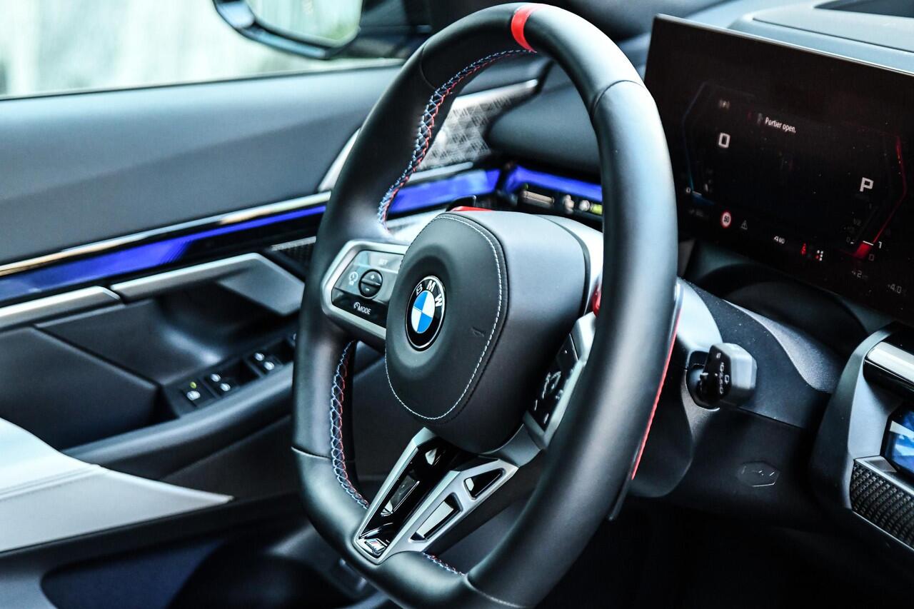 BMW M5 Touring M5 |Keramisch|Carbon|Trekhaak|Glazendak|