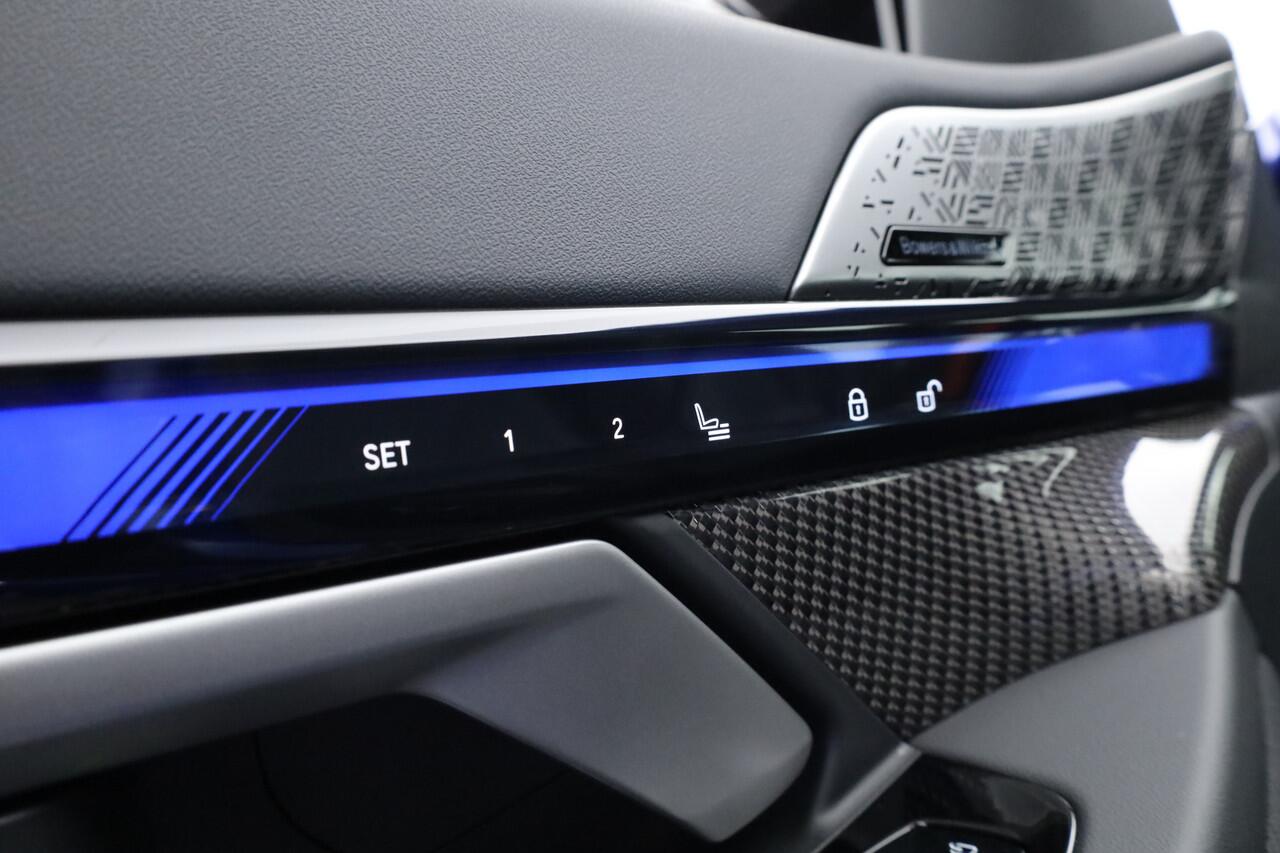 BMW M5 5-serie Touring 727pk | Ultimate Pack | Keramisch | Bowers & Wilkins | M Marina Bay | Pano | Carbon