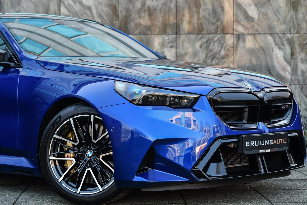BMW M5 Touring M5 |Keramisch|Carbon|Trekhaak|Glazendak|