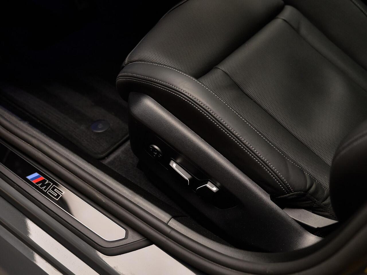 BMW M5 Touring V8 M Hybrid, IPE Exhaust, M Performance, Sonderlackierung, Ultimate Package, ceramic, pano, B&W, 21", stl.ventilatie, memory, carbon, leder, privacy