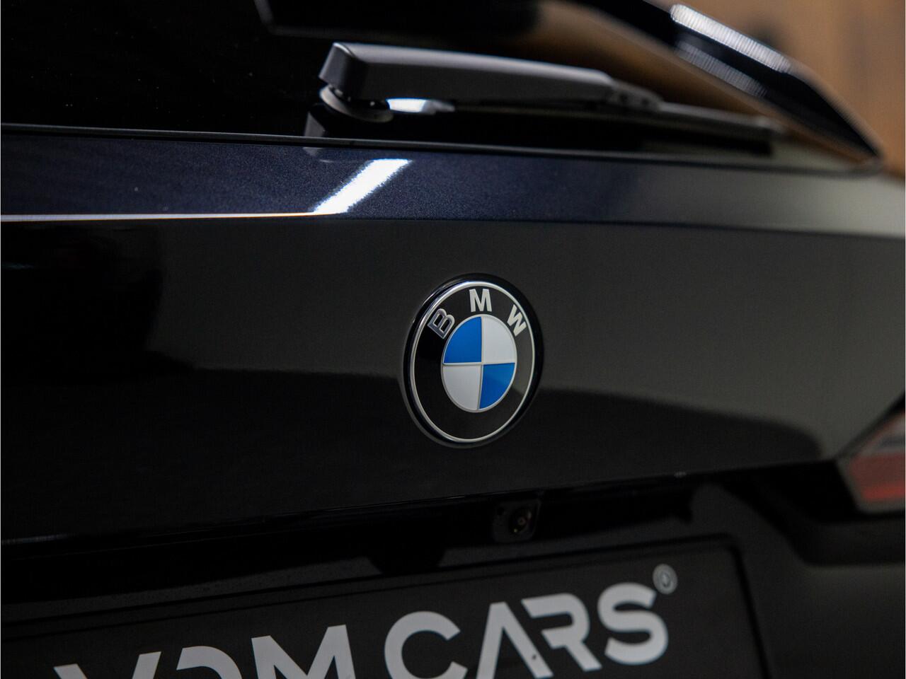 BMW M5 5-serie Touring | Keramisch | Pano | B&W | M Driver's Pack |