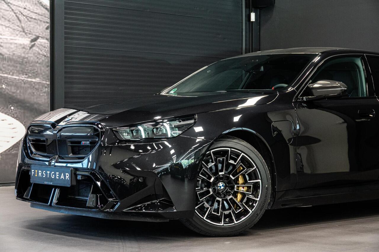 BMW M5 5-serie *Keramisch / M Driver's Package / Bowers & Wilkins / Memory / Carbon*