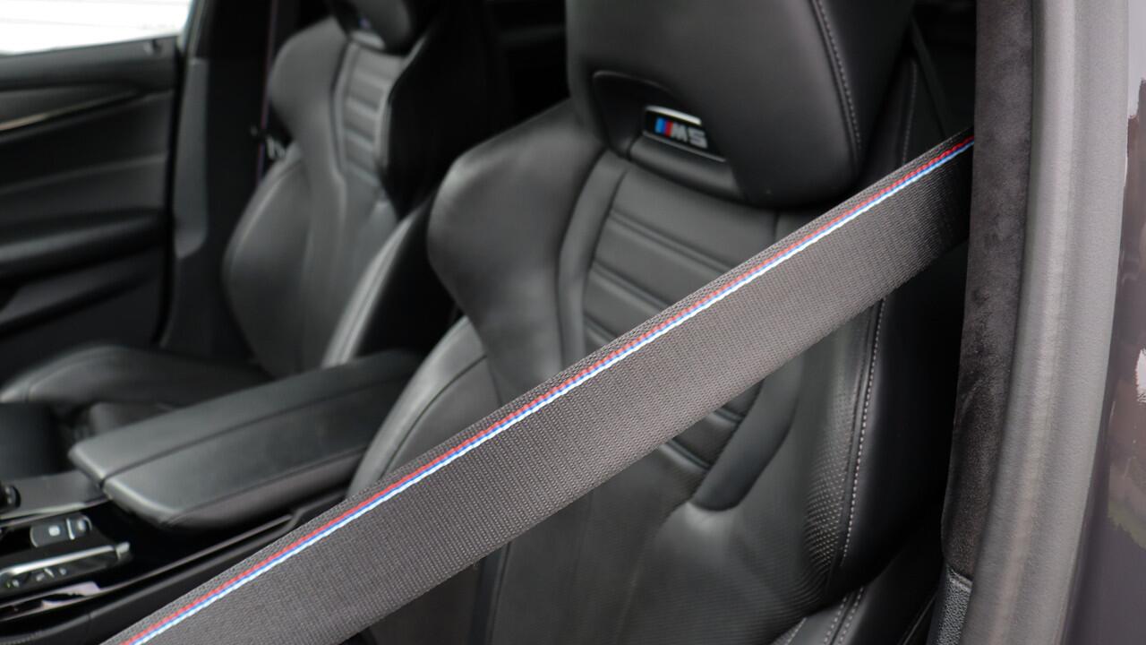 BMW M5 Competition | M Drivers Pack | M Carbon Keramisch | Bowers & Wilkins | Massage | Laserlight | Head-up