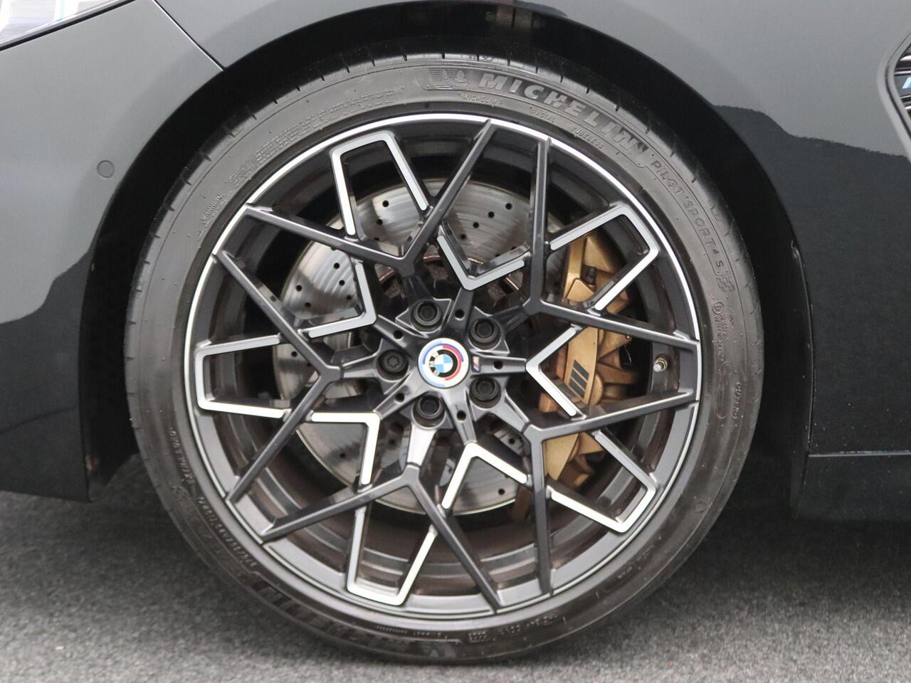 BMW M8 8 Serie Competition M Competition Package | Comfort Access | Soft Close | Stoelventilatie | Driving Assistant Professional | Parking Assistant Plus | 20''