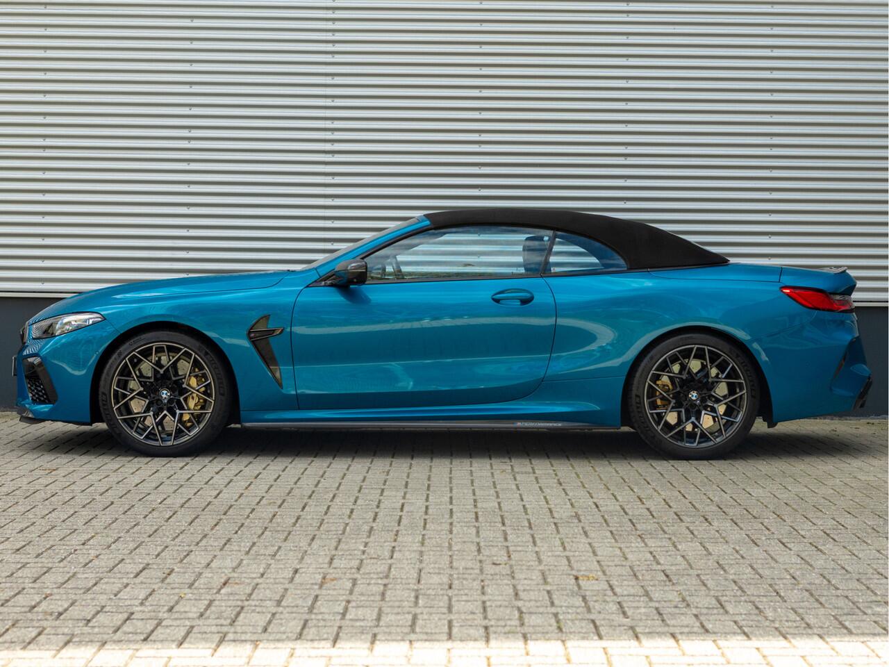 BMW M8 8-serie Competition Cabrio - Individual "Atlantisblue metallic" - Carbon Brakes