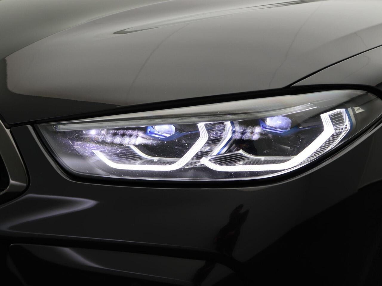 BMW M8 8 Serie Competition M Competition Package | Comfort Access | Soft Close | Stoelventilatie | Driving Assistant Professional | Parking Assistant Plus | 20''