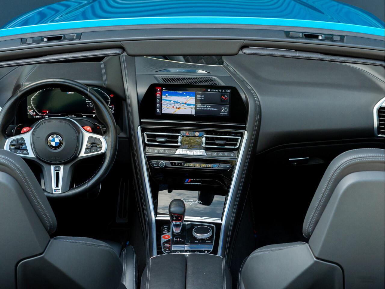 BMW M8 8-serie Competition Cabrio - Individual "Atlantisblue metallic" - Carbon Brakes