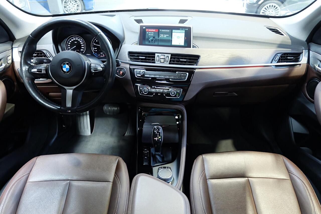 BMW X1 sDrive18i High Executive / xLine / Pano / Leder / Camera