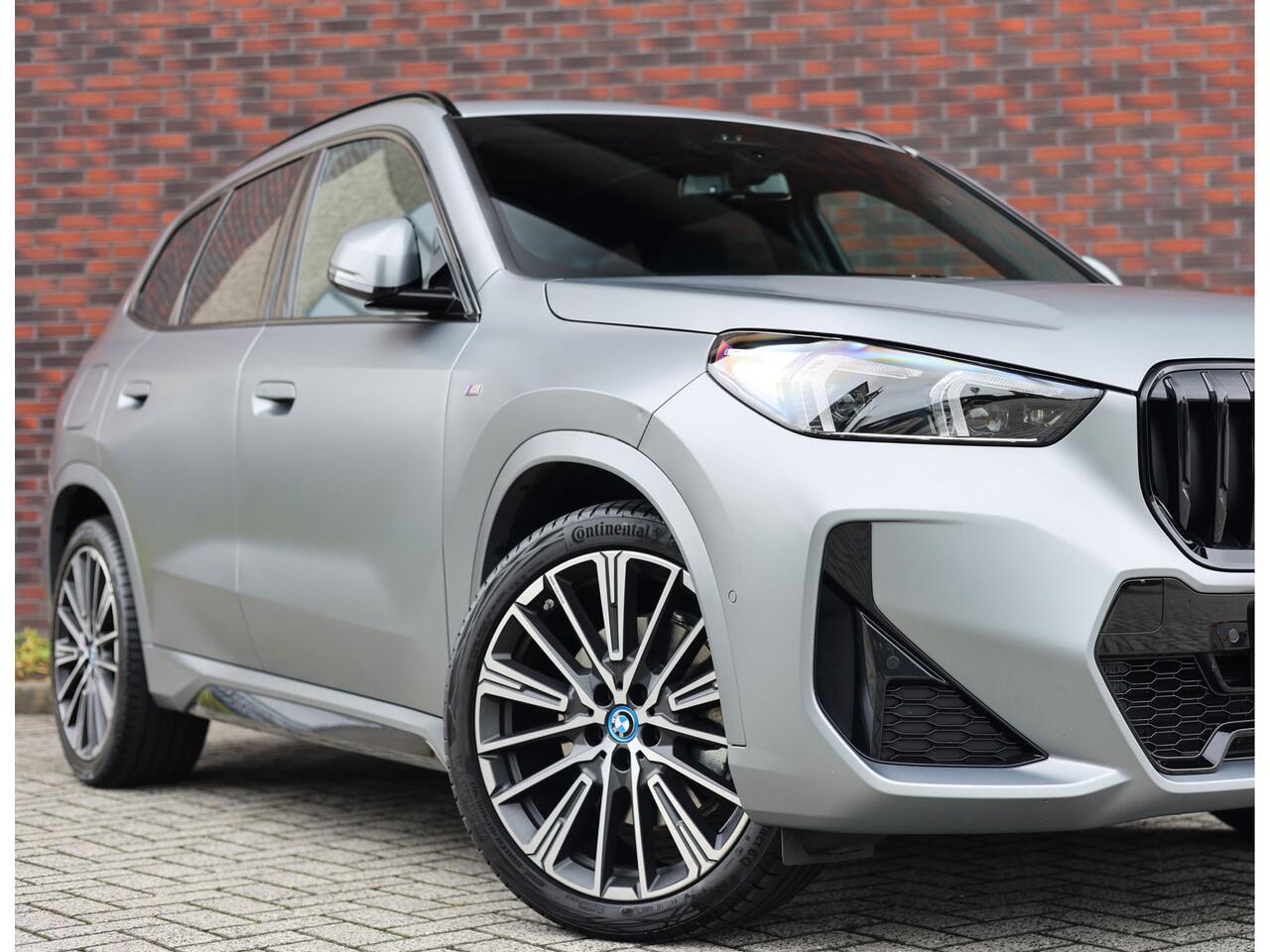 BMW X1 30e xDrive | M Sport Pro - Pano - H&K