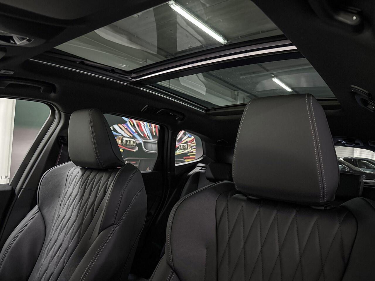 BMW X1 xDrive30e | M-Sport Pro | Travel Pack | Innovation Pack | Comfort Pack | Driving Assistant Professional | Harman/kardon | Panoramadak | Comfort Access | Trekhaak | Selections