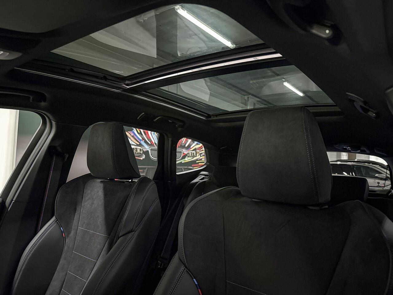 BMW X1 sDrive20i | M-Sport Pro | Travel Pack | Innovation Pack | Comfort Pack | Driving Assistant Plus | Harman/Kardon | Panoramadak | Comfort Access | Trekhaak | Selections