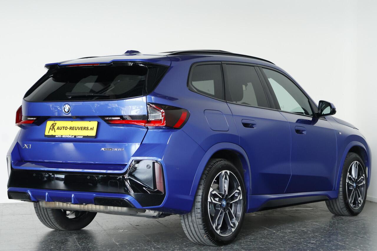 BMW X1 xDrive30e M-Sport / Pano / Leder / HUD / Trekhaak / CarPlay