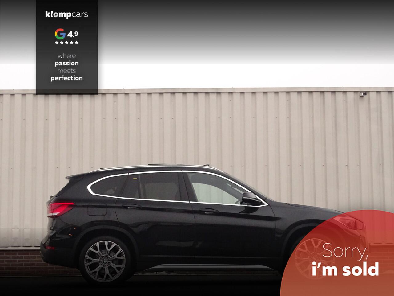 BMW X1 xDrive25e X-Line | Nav-Prof | HUD | Schuifdak | Leer | 19 inch | Trekhaak!