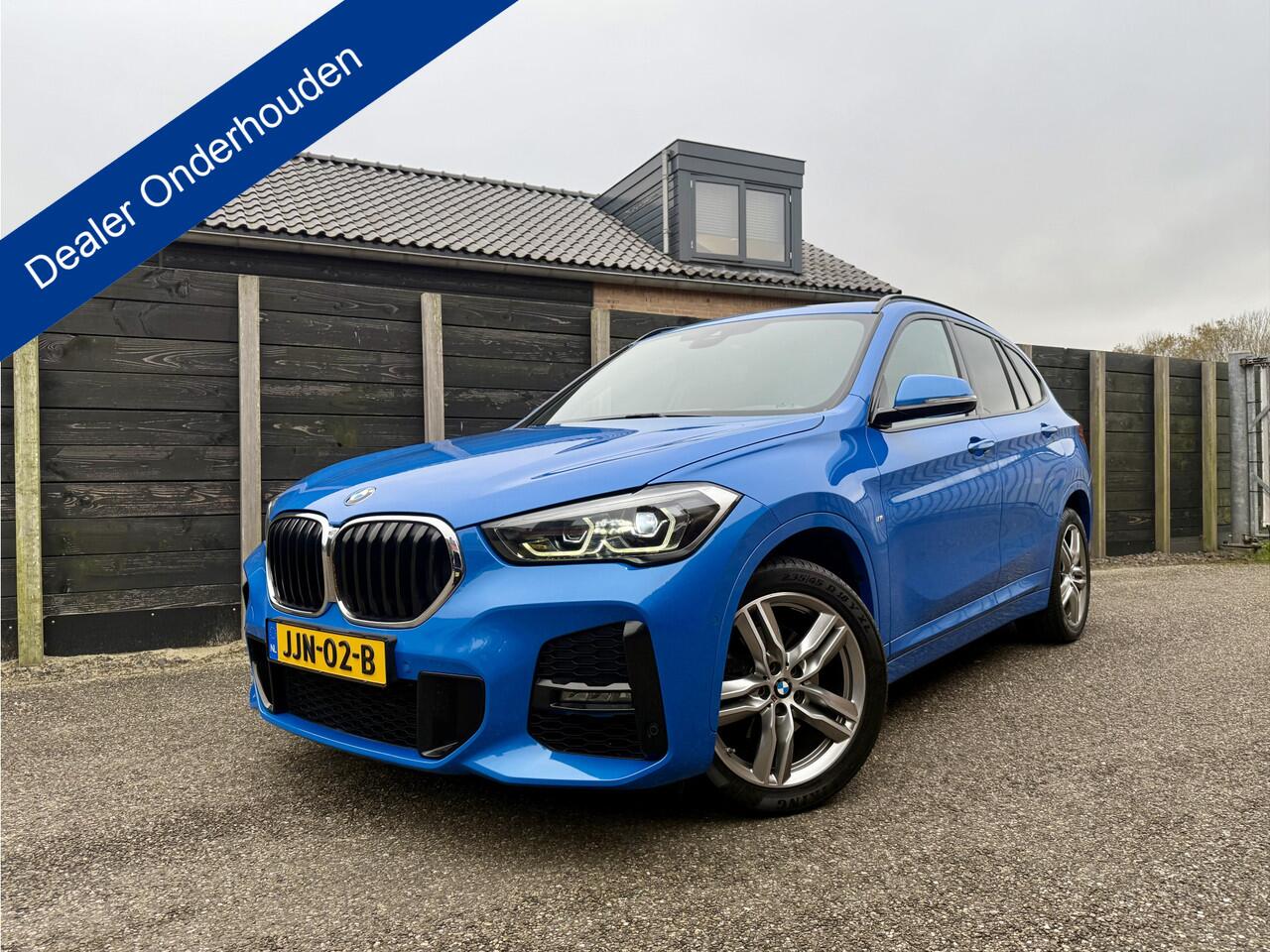 BMW X1 sDrive18i High Executive M-sport, vol leder, head up disp.