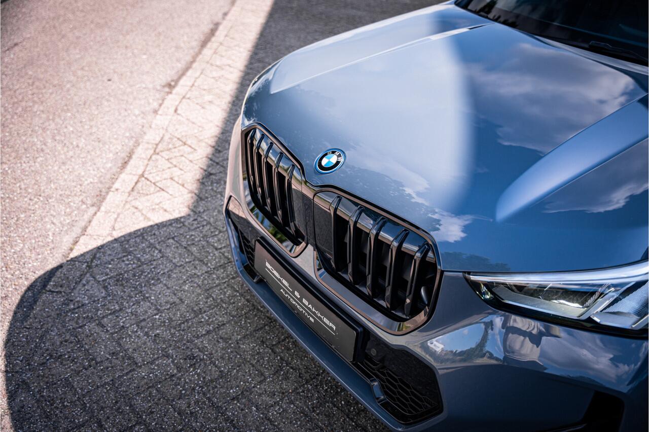 BMW X1 xDrive25e ** M Sport ** Leder ** 20inch ** Camera ** Tot 110km elektrisch bereik