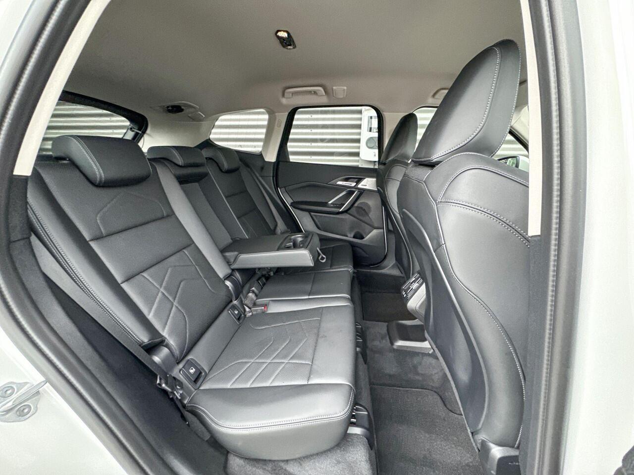 BMW X1 sDrive20i xLine / Innovation Pack / Trekhaak / Selections