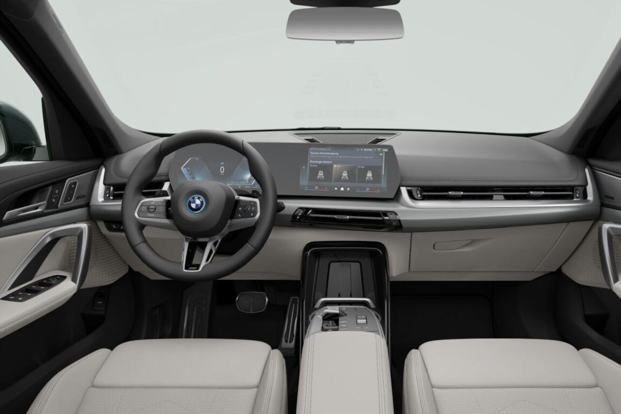 BMW X1 xDrive25e | M Sport Pro | Premium Pack | Comfort Pack | Travel Pack | Trekhaak