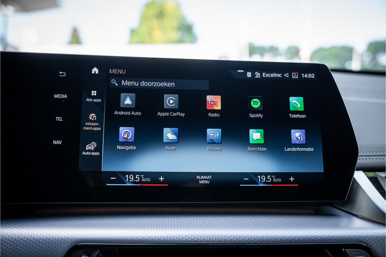 BMW X1 xDrive25e ** M Sport ** Leder ** 20inch ** Camera ** Tot 110km elektrisch bereik