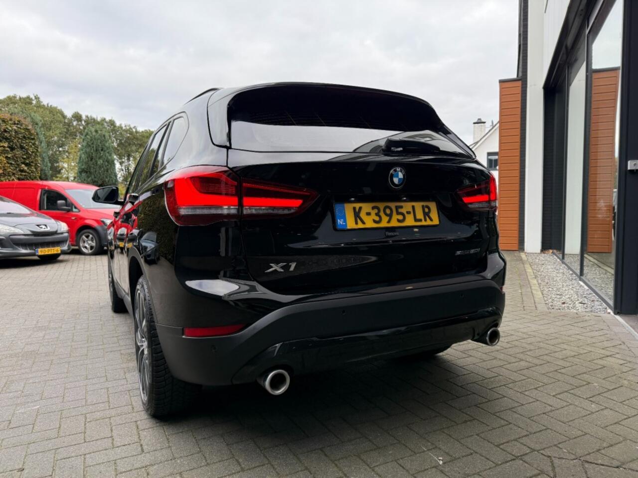 BMW X1 sDrive20i High Exe,LED,HUD,NaviPro,Camera,Clima,Cruise,Dealer OH