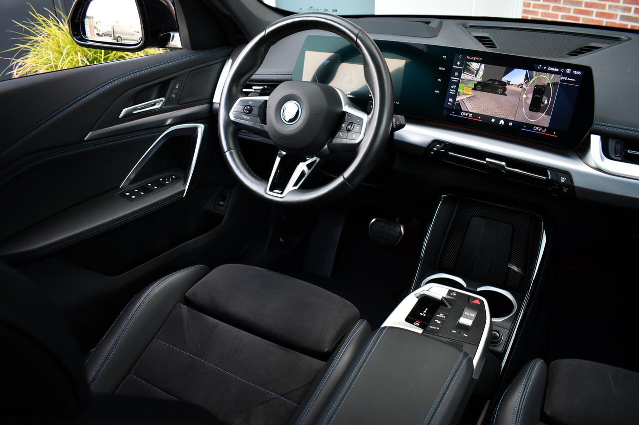 BMW X1 xDrive25e M-Sport Pano ACC 360 HUD 19inch Adp-onderstel BTW-auto