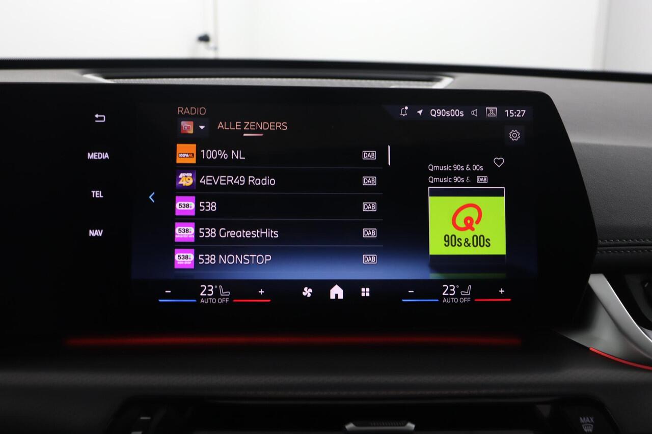 BMW X1 xDrive25e | M-Sportpakket Pro | Glazen Panoramadak | Trekhaak Elektrisch | Leder | Camera | Elektrische stoelen | Harman Kardon | Comfort Access