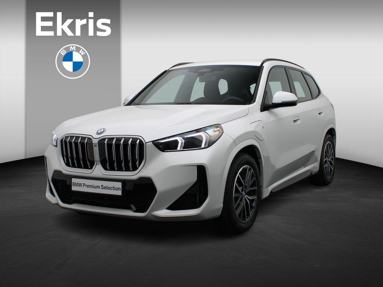 BMW X1 xDrive30e M Sportpakket | Premium Pack | Adaptief M Onderstel | Comfort Access | Trekhaak | Driving Assistant Plus | 18''