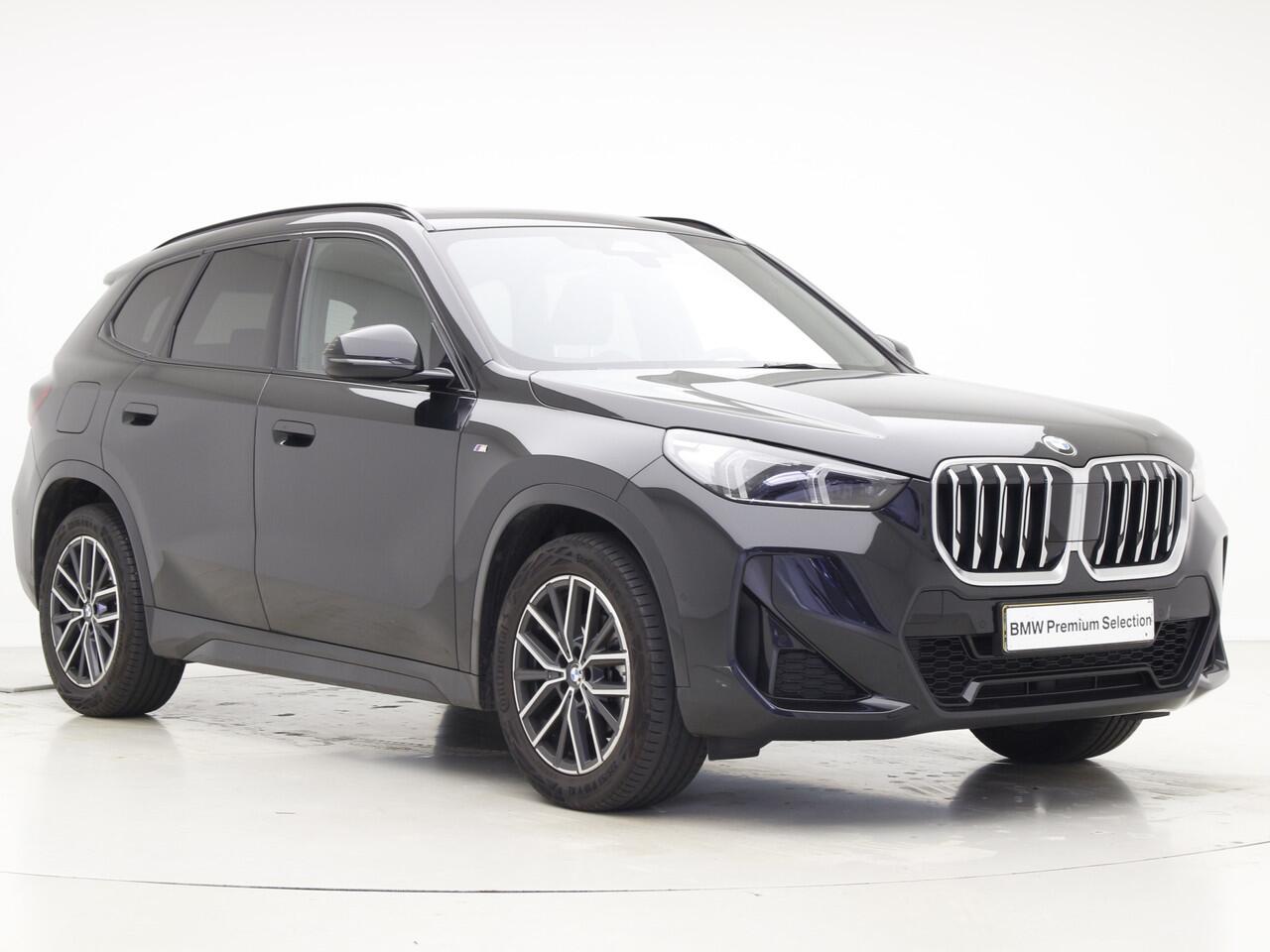 BMW X1 sDrive18i M-Sport | Panorama | Camera | Voorbereiding Driving Assistant Plus |
