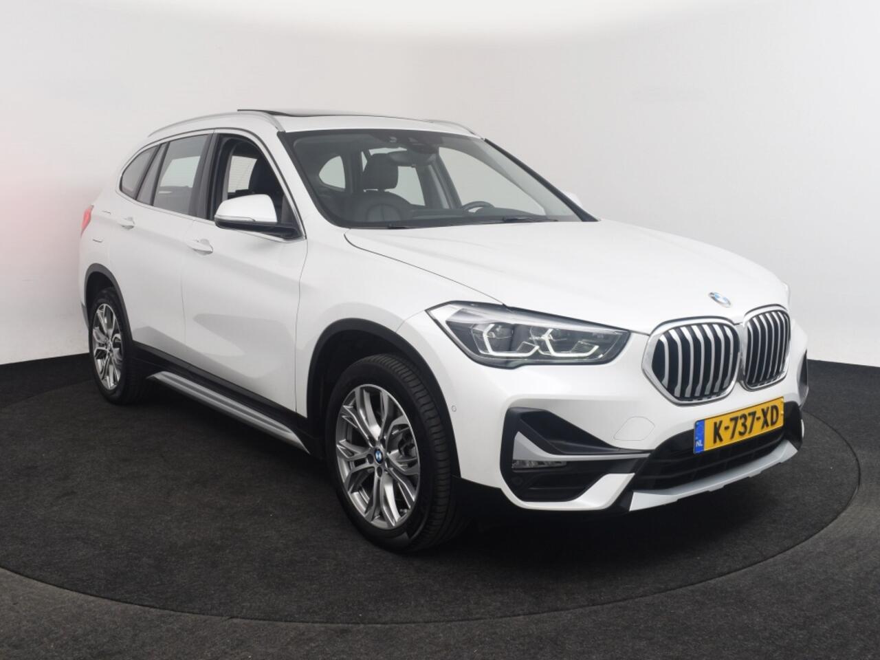 BMW X1 sDrive20i High Executive | 1e Eigenaar o Dealeronderhouden