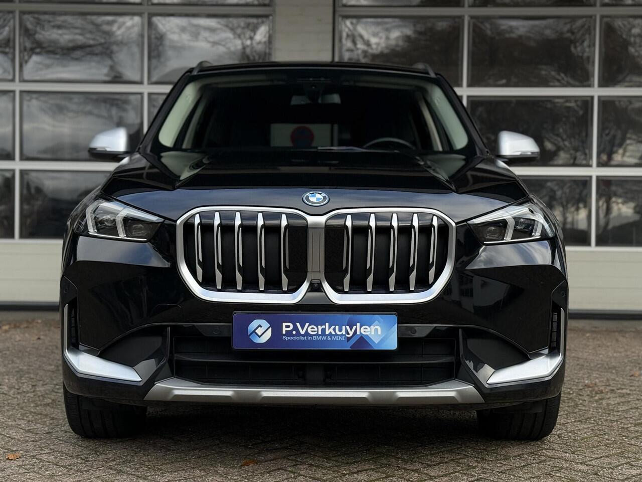 BMW X1 xDrive30e X LINE | DRIVING PROFF. | SPORTSTOELEN | LEDER | TREKHAAK | ELEKTR. STOELEN |