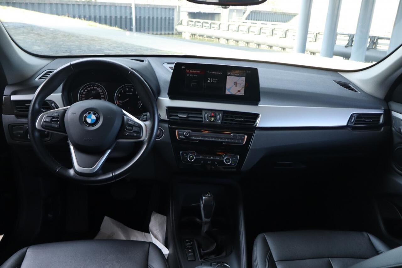 BMW X1 xDrive25e PHEV | Geen import | Trekhaak | Head Up | Navi