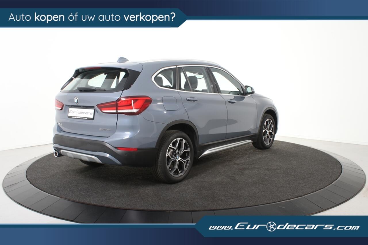 BMW X1 sDrive18i X Line *1ste Eigenaar*Leer*Standkachel*HUD*