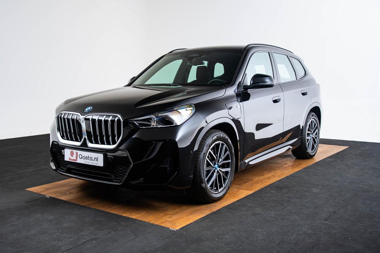 BMW X1 xDrive25e M Sport - Elektrisch verwarmde voorstoelen - Sportstoelen - Comfort Access Driving Assistant Plus - Grootlichtassistent - Adaptief M Onderstel - Automatisch dimmende binnenspiegel -