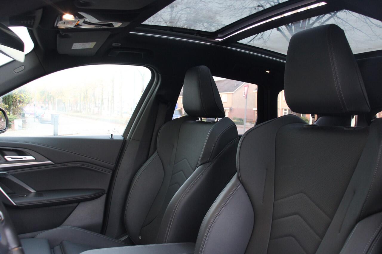 BMW X1 xDrive30e M Sportpakket Shadowline Navi/Camera/Keyless/Memory/Sfeerverlichting/Panoramadak/Led/Leder/19Inch