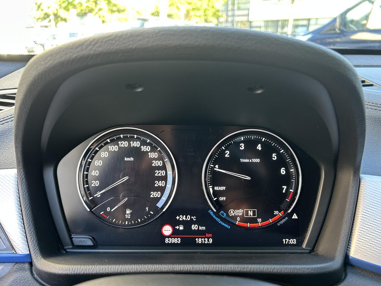 BMW X1 sDrive18i High Executive Edition | M Sport | Getint Glas | Navigatiesysteem Full Map |