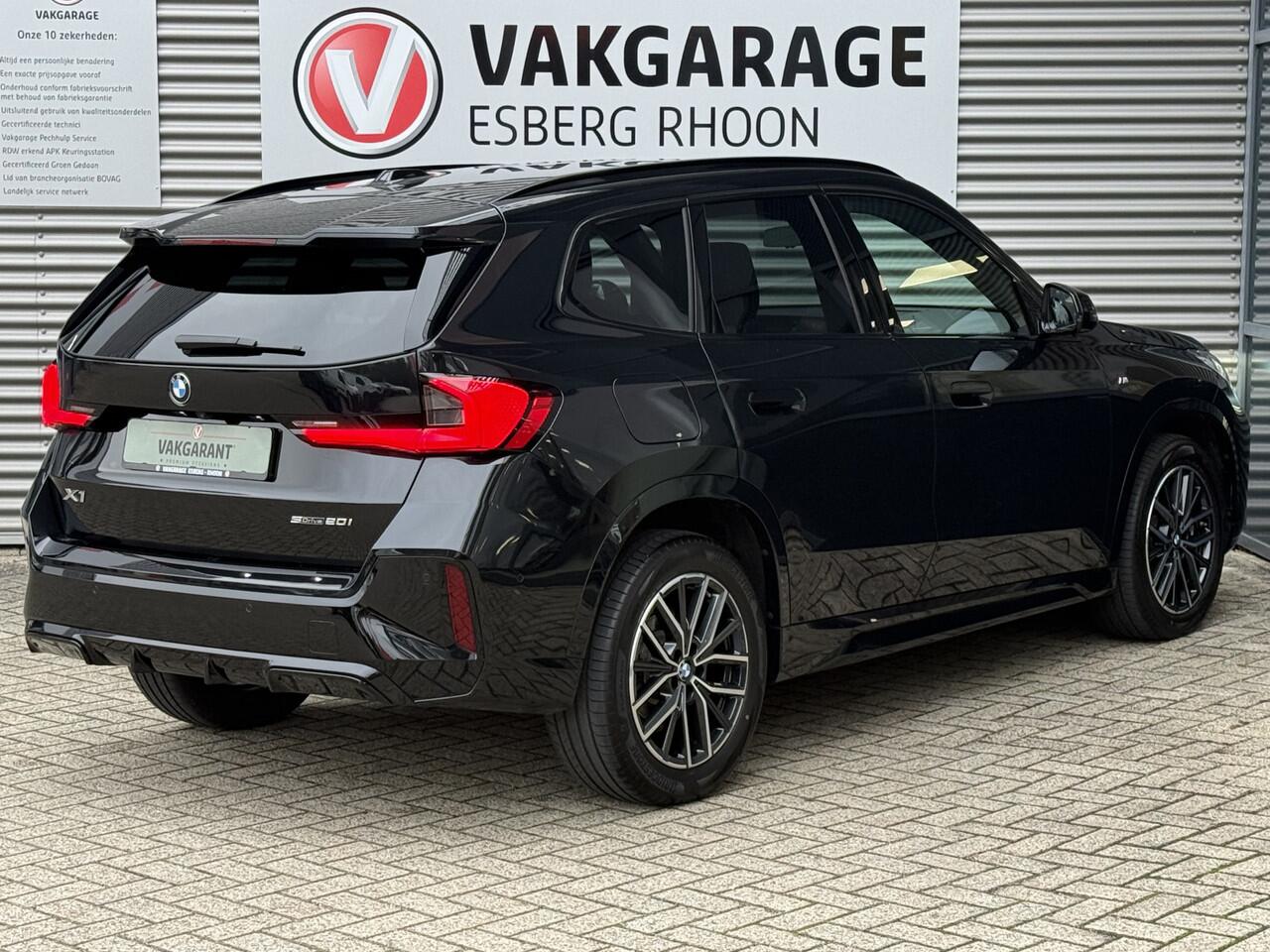 BMW X1 sDrive20i M-SPORT NAVI/CAM,MEM.STOEL,DODEHOEK