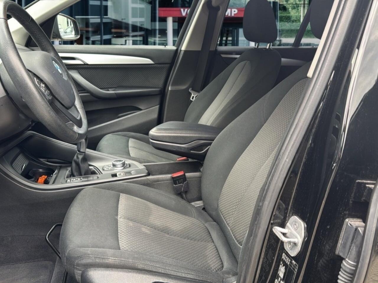 BMW X1 SDRIVE 18I ADVANTAGE NAVI/CRUISE/PDC/E-KLEP